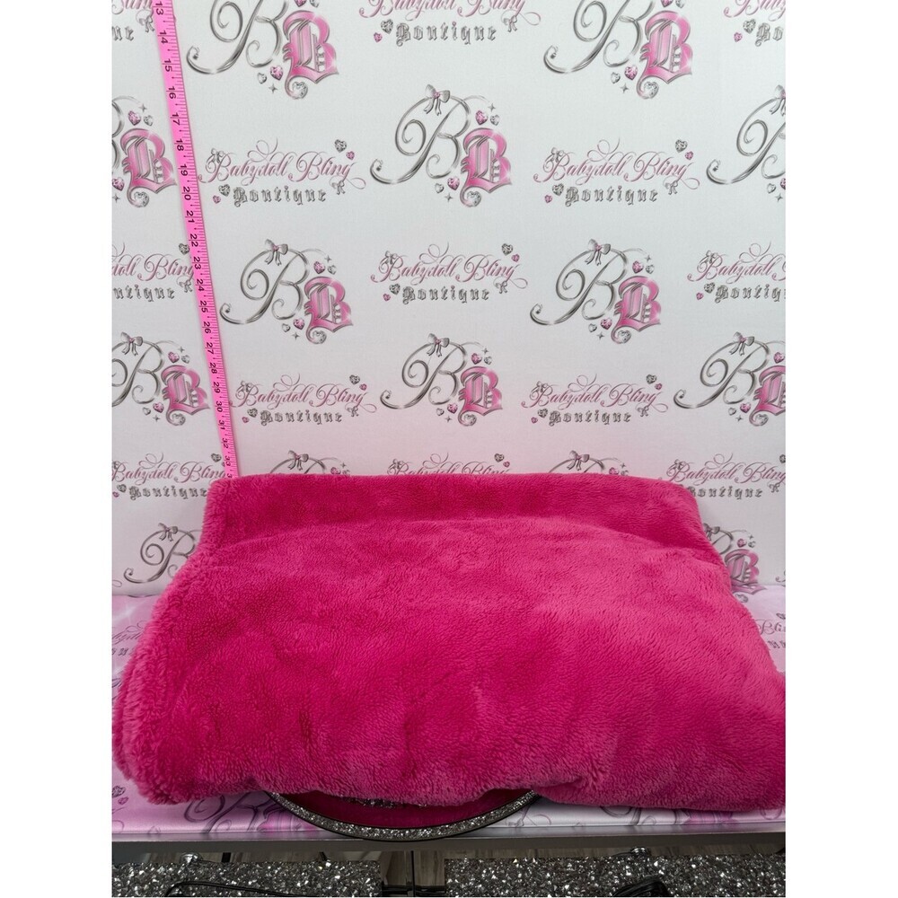 RACHEL Rachel Roy blanket Plush Throw Blanket in Hot Pink